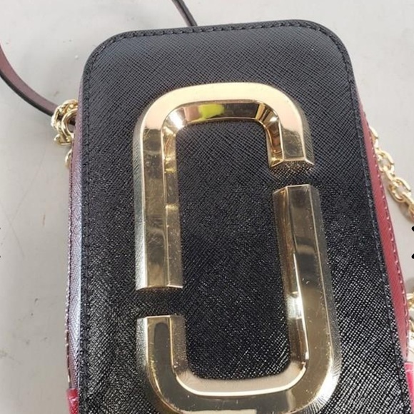 Marc Jacobs Hot Shot Crossbody Bag Red Black and Burgundy w/gold Hardware EUC - Picture 9 of 9
